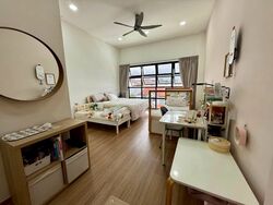 East View Garden (D16), Terrace #565617161